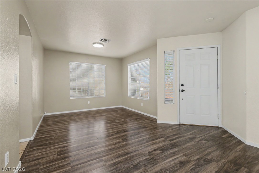 8216 Hollister Avenue Las Vegas NV 89131