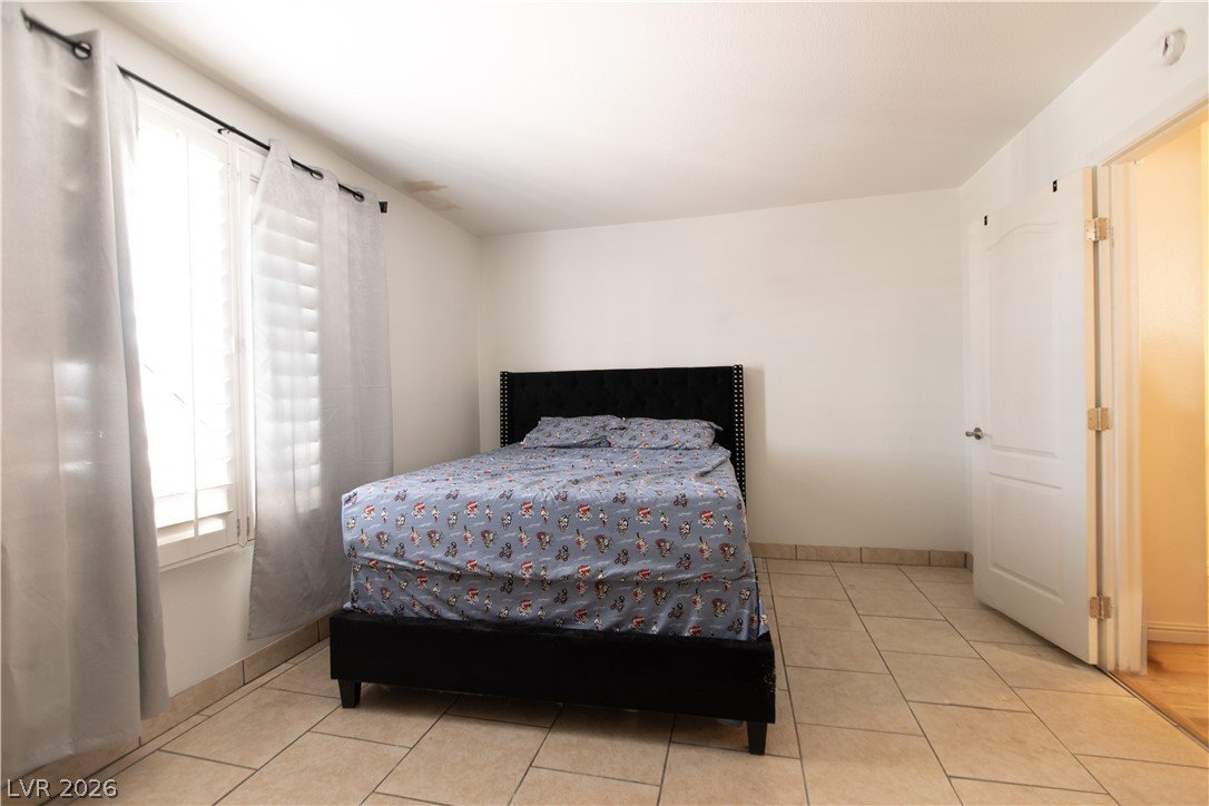 5927 Vegas Drive Las Vegas NV 89108