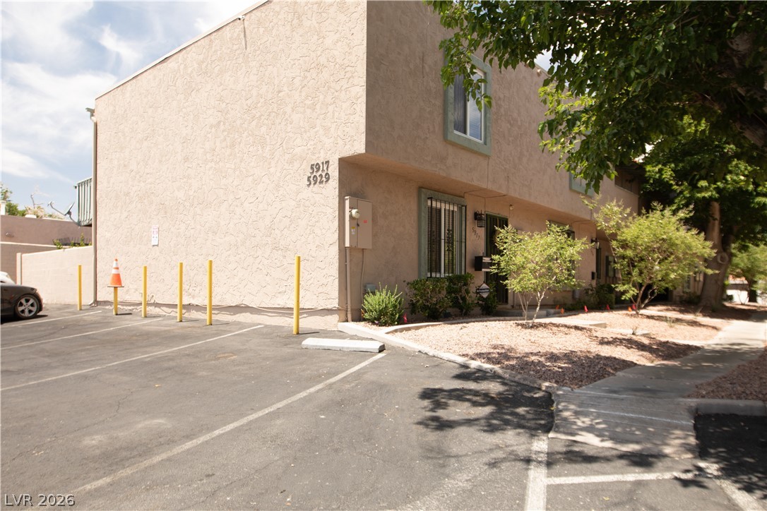 5927 Vegas Drive Las Vegas NV 89108