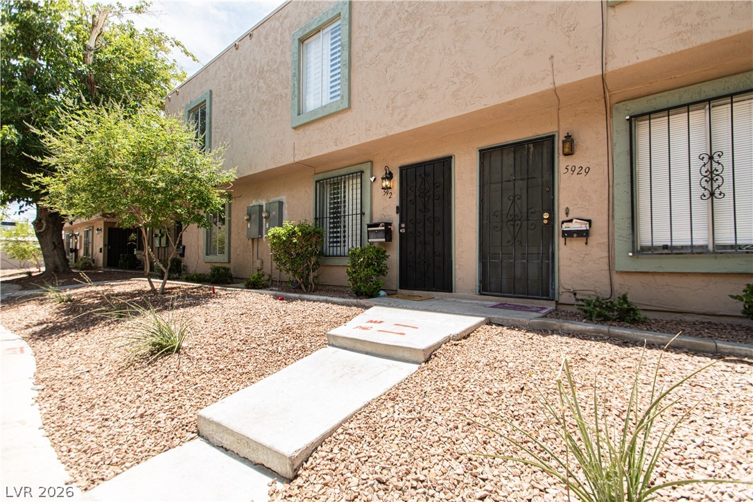 5927 Vegas Drive Las Vegas NV 89108