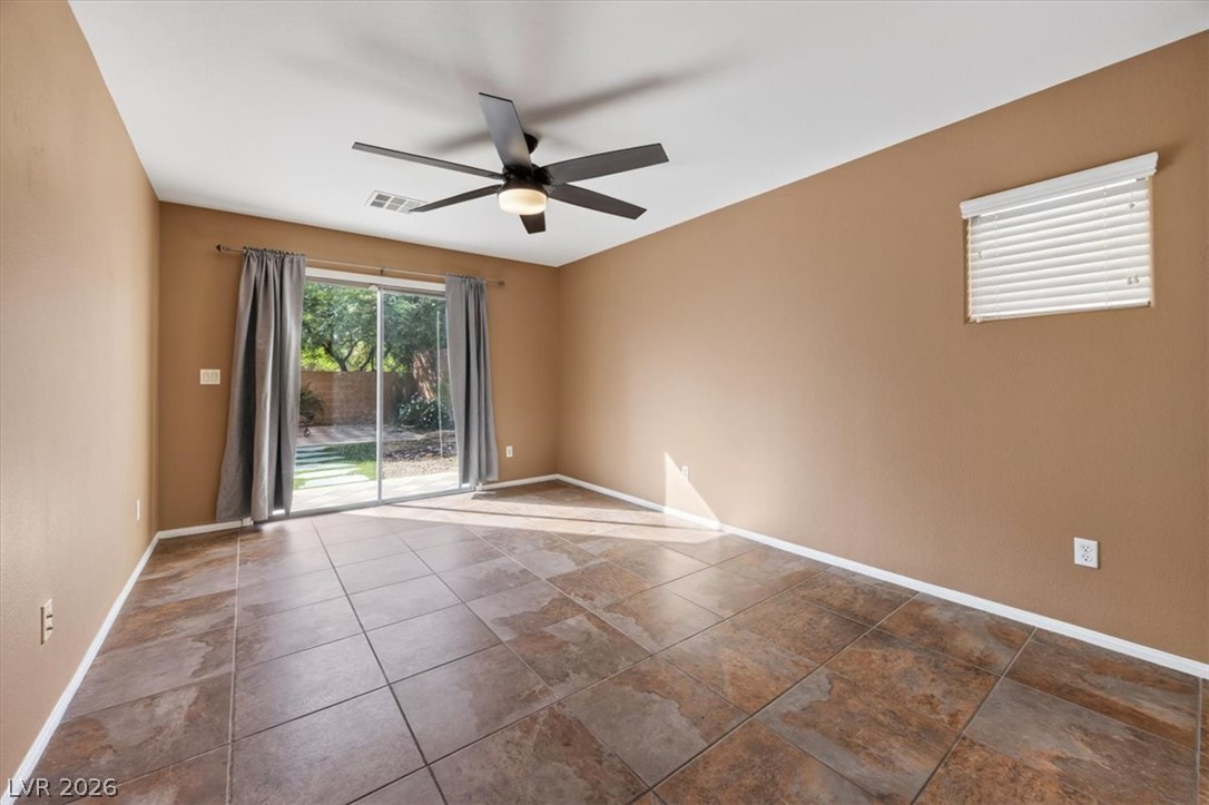 7473 Glimmering Sun Avenue Las Vegas NV 89178