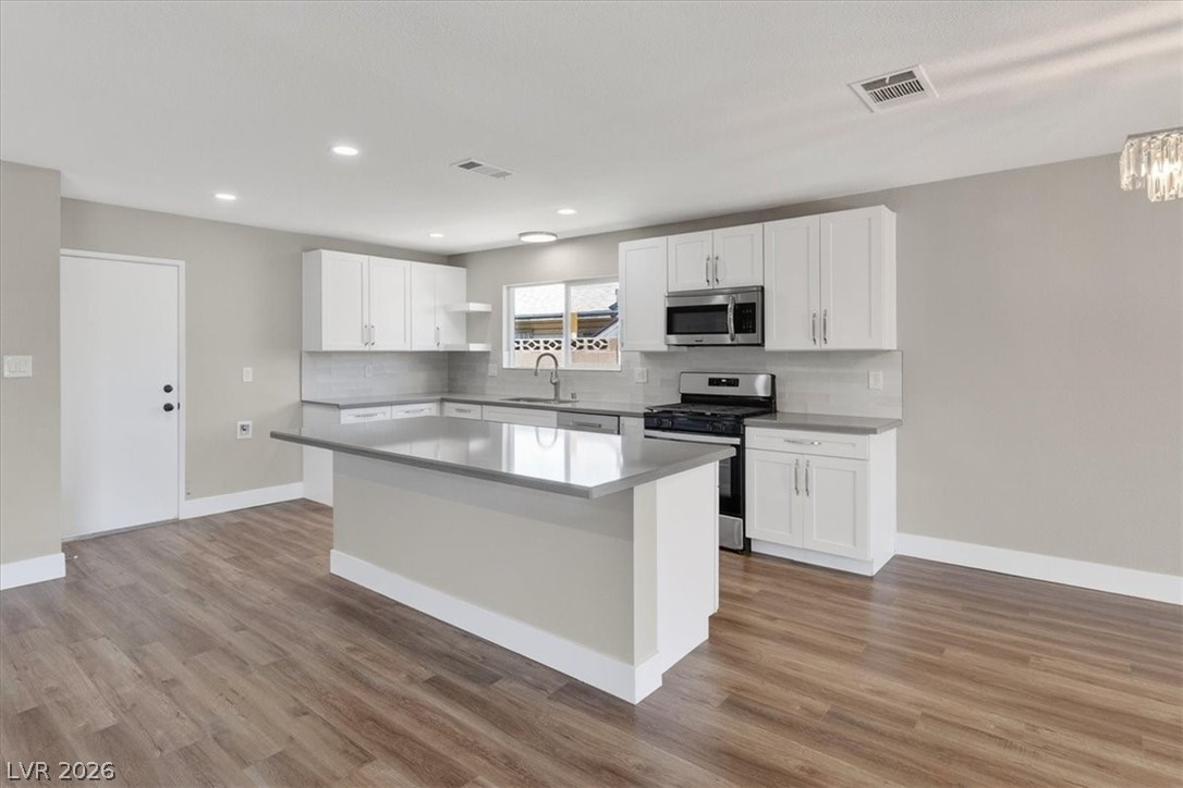 7725 Genzer Drive Las Vegas NV 89145