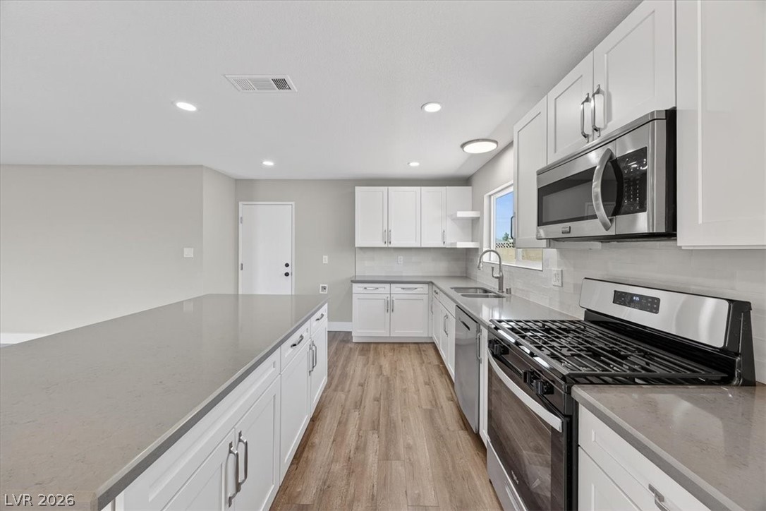 7725 Genzer Drive Las Vegas NV 89145