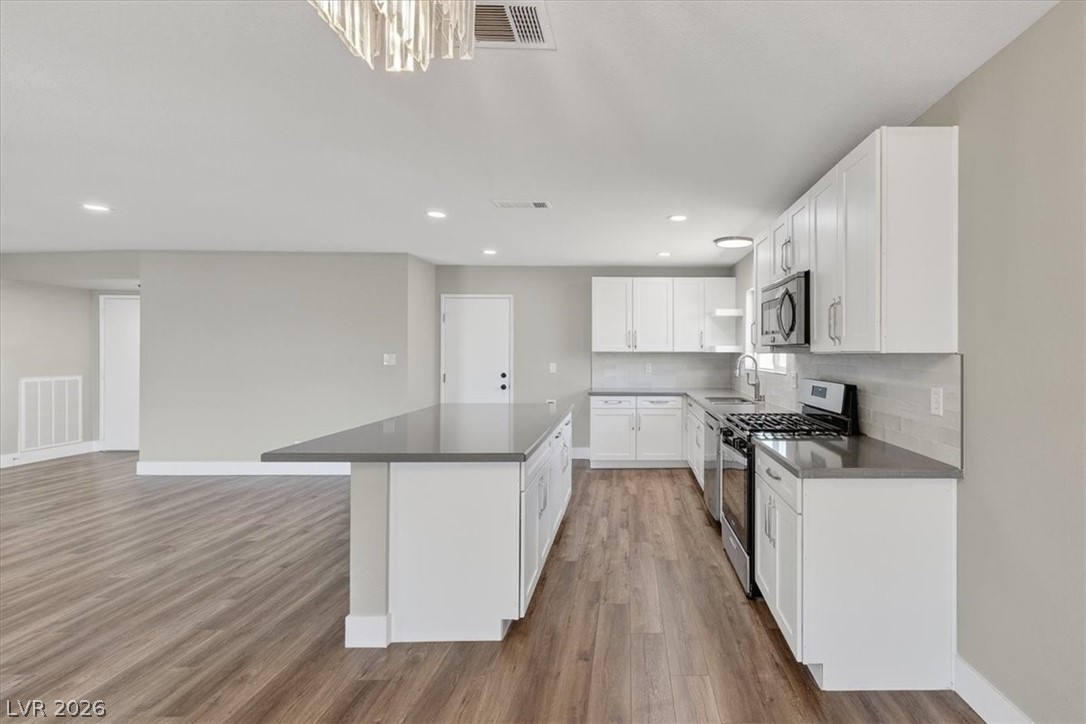 7725 Genzer Drive Las Vegas NV 89145