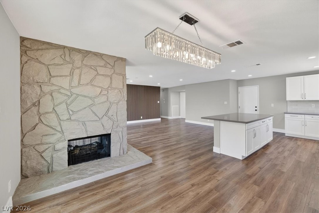 7725 Genzer Drive Las Vegas NV 89145