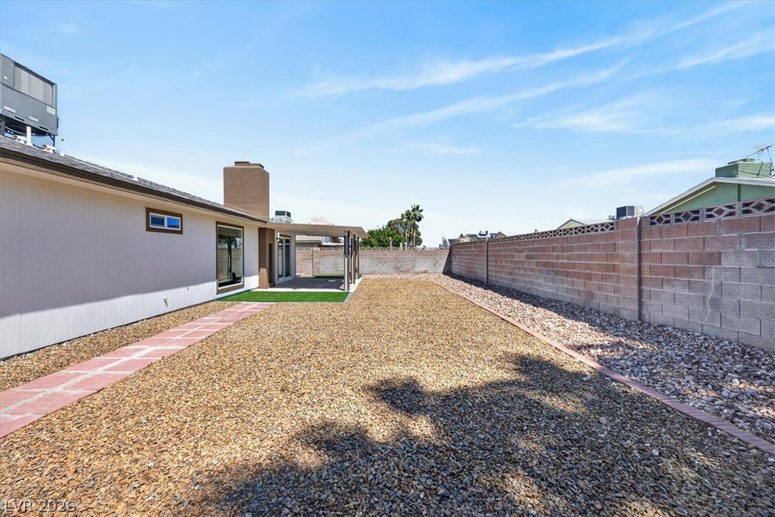 7725 Genzer Drive Las Vegas NV 89145