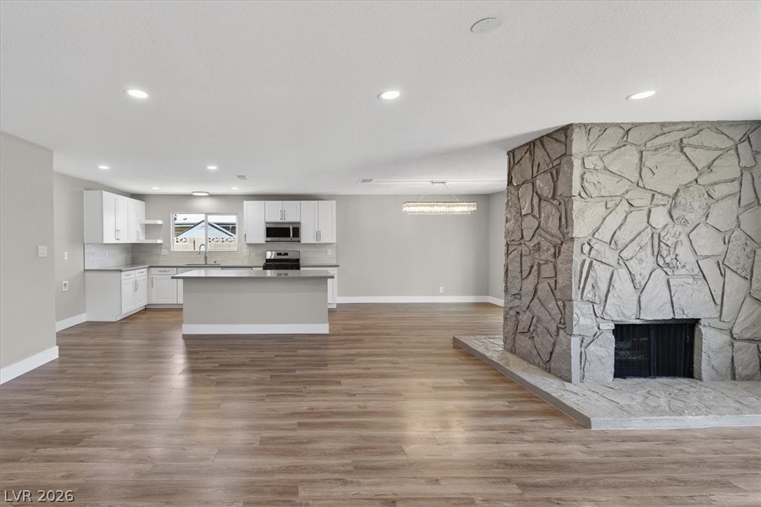 7725 Genzer Drive Las Vegas NV 89145