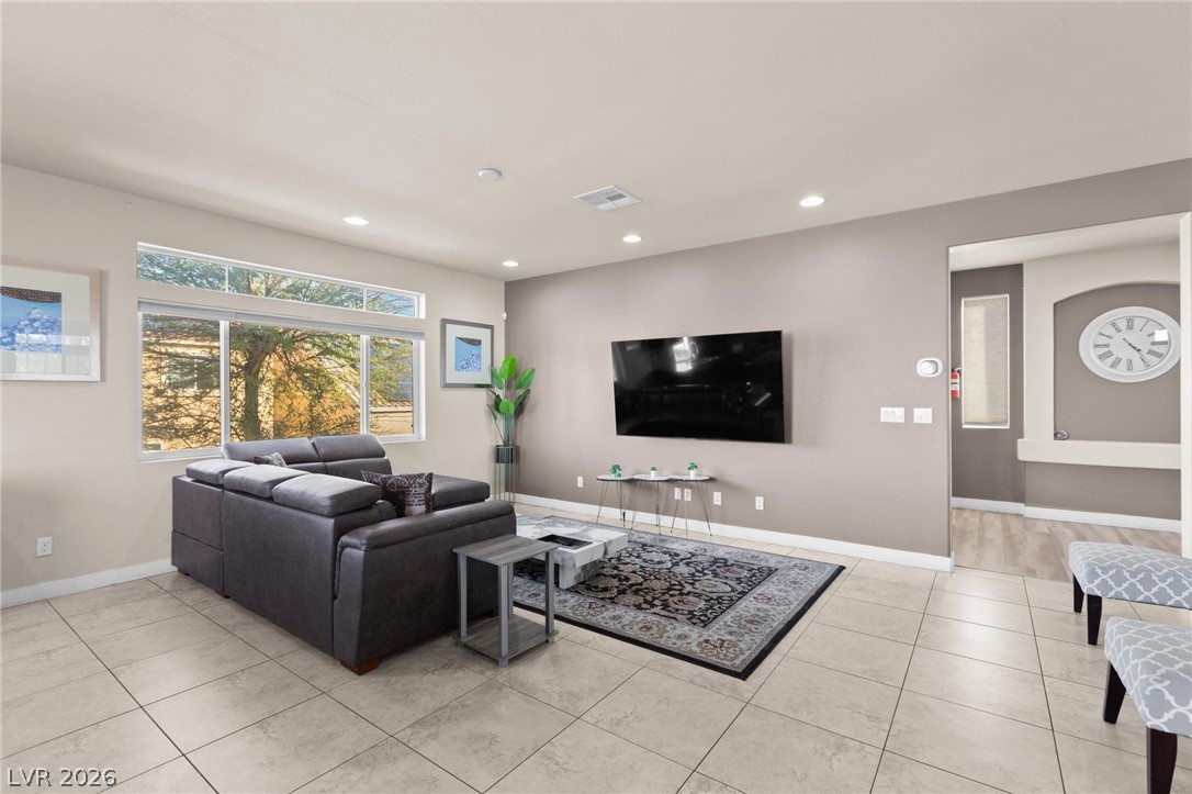 8508 Silver Coast Street Las Vegas NV 89139