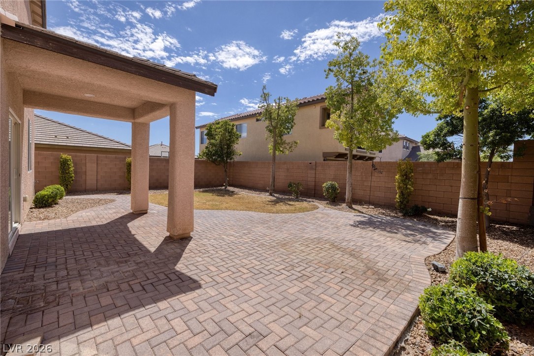 10329 Ironwood Pass Avenue Las Vegas NV 89166