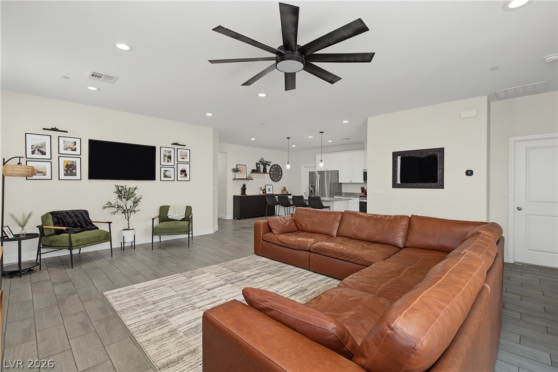 56 Cadence Crest Avenue Henderson NV 89011