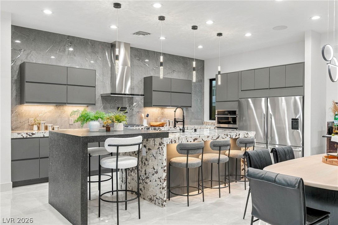 2824 Queens Courtyard Drive Las Vegas NV 89109