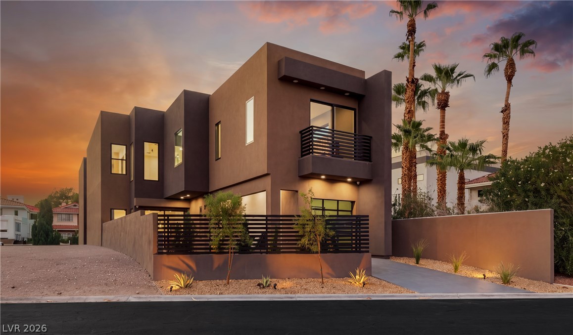 2824 Queens Courtyard Drive Las Vegas NV 89109