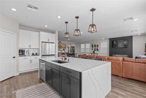 2661 Cava Tirreni Street Henderson NV 89044