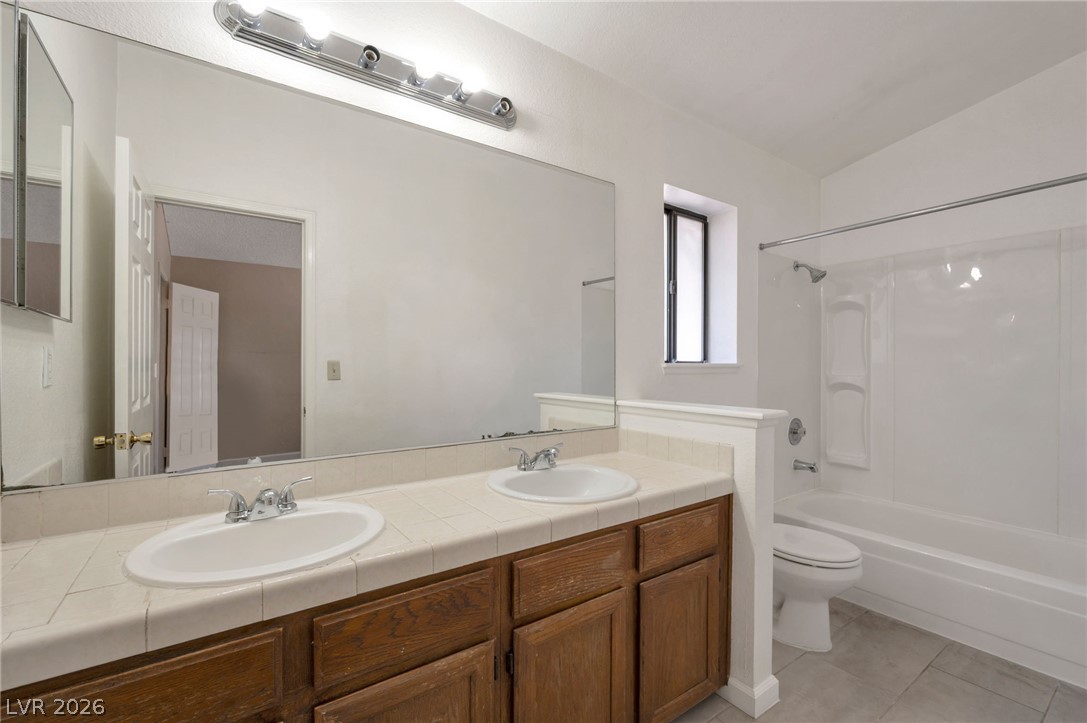2528 Cherrywood Street Las Vegas NV 89108