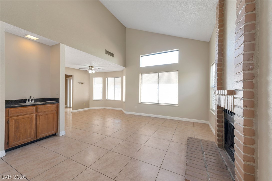 2528 Cherrywood Street Las Vegas NV 89108