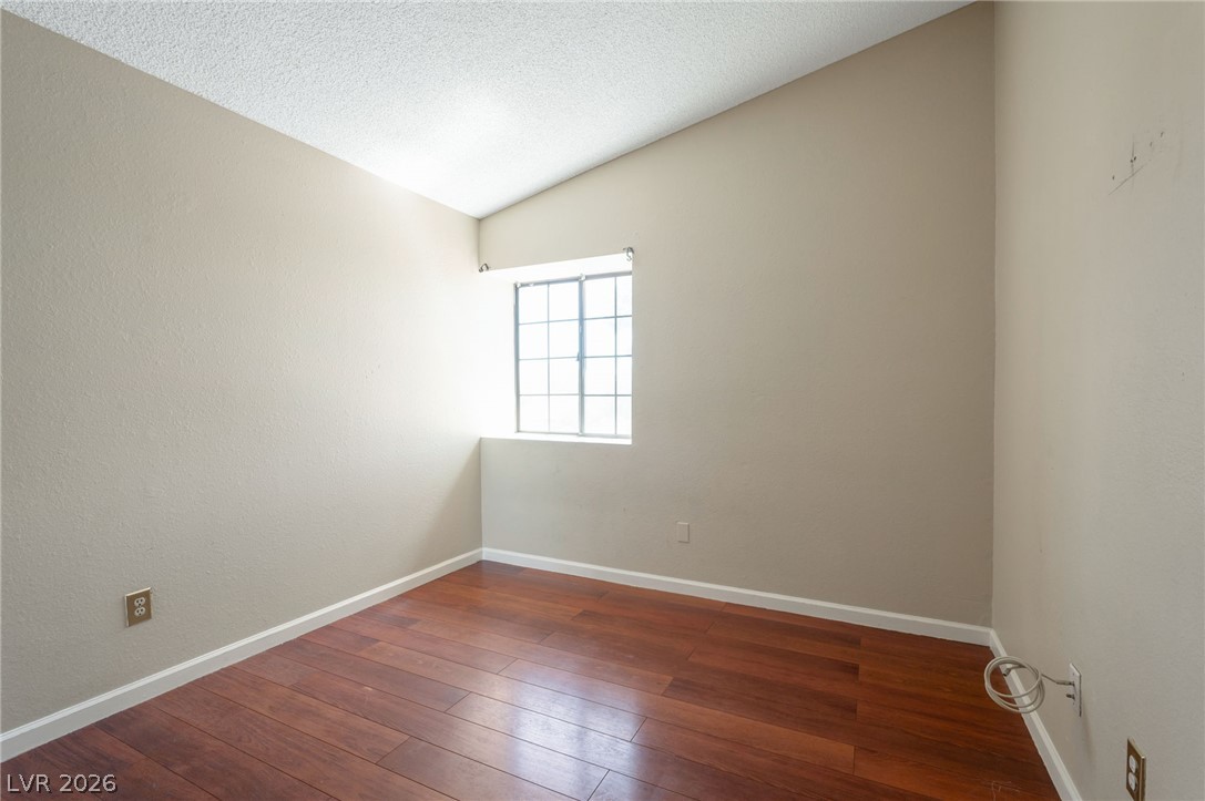 2528 Cherrywood Street Las Vegas NV 89108