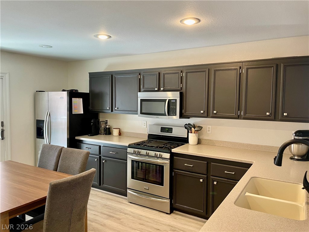 177 White Butte Street Henderson NV 89012