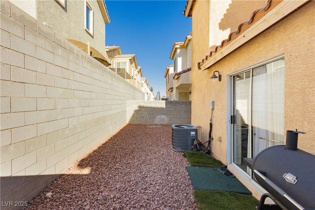 4774 Valleyside Avenue Las Vegas NV 89115