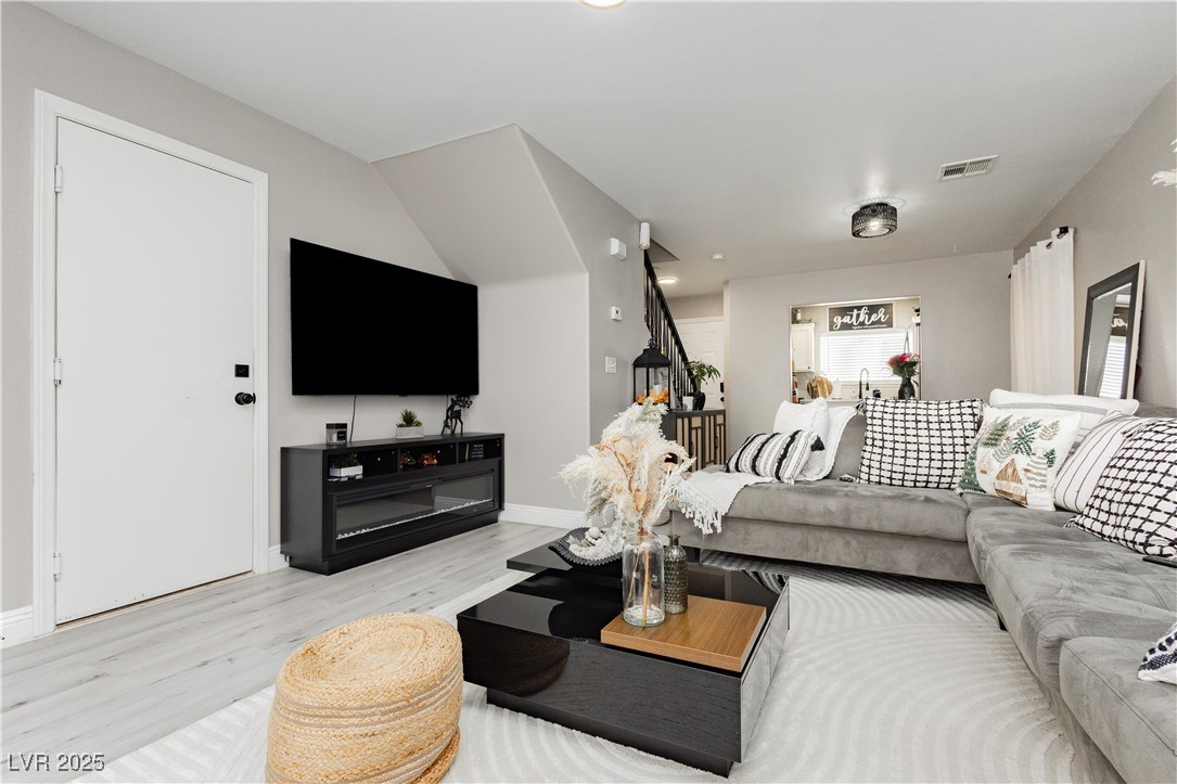 4774 Valleyside Avenue Las Vegas NV 89115