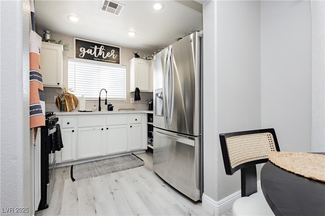 4774 Valleyside Avenue Las Vegas NV 89115
