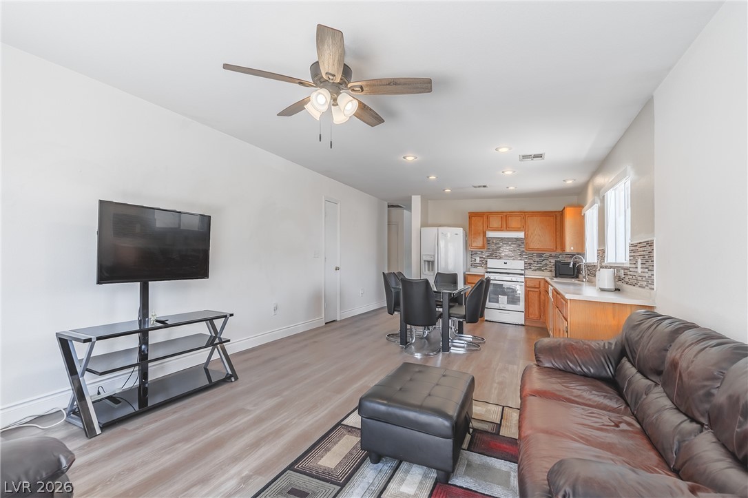 11232 Albergotta Court Las Vegas NV 89141