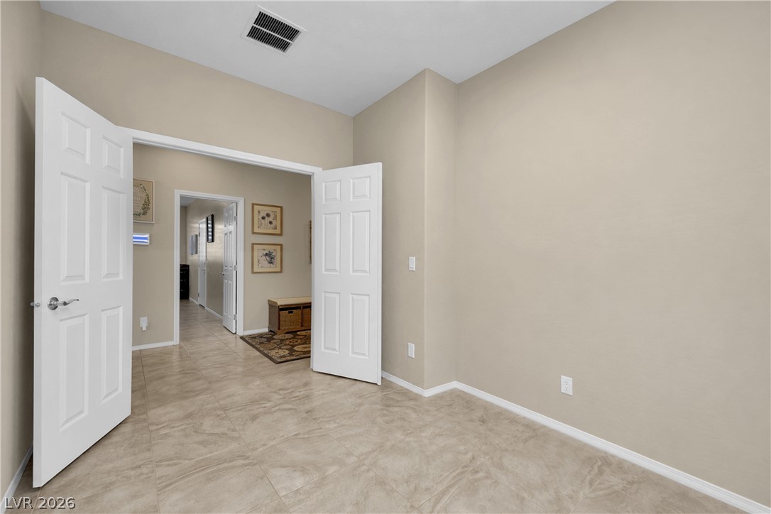 3829 Riviera Regal Avenue North Las Vegas NV 89081