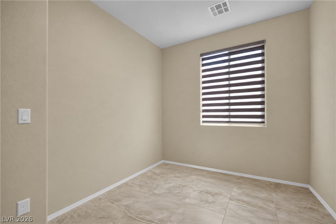 3829 Riviera Regal Avenue North Las Vegas NV 89081
