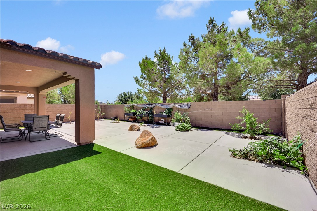3829 Riviera Regal Avenue North Las Vegas NV 89081