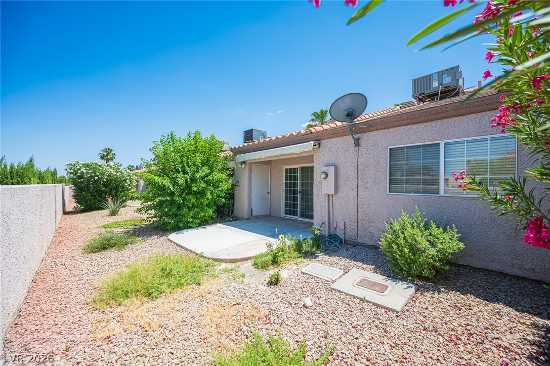 1380 Di Blasi Drive 102 Las Vegas NV 89119