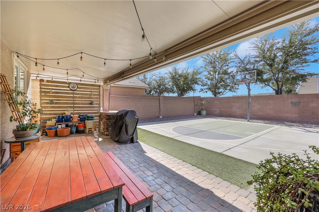 3785 Toscanella Avenue Henderson NV 89052