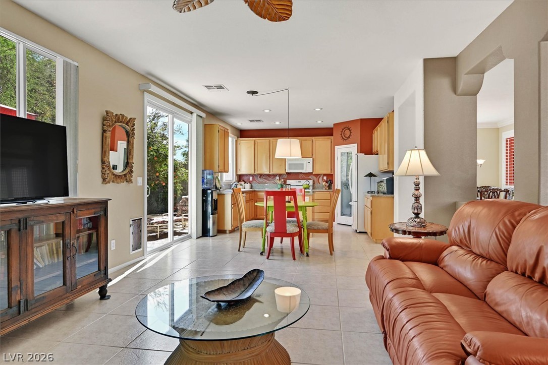 9164 Marlia Street Las Vegas NV 89123