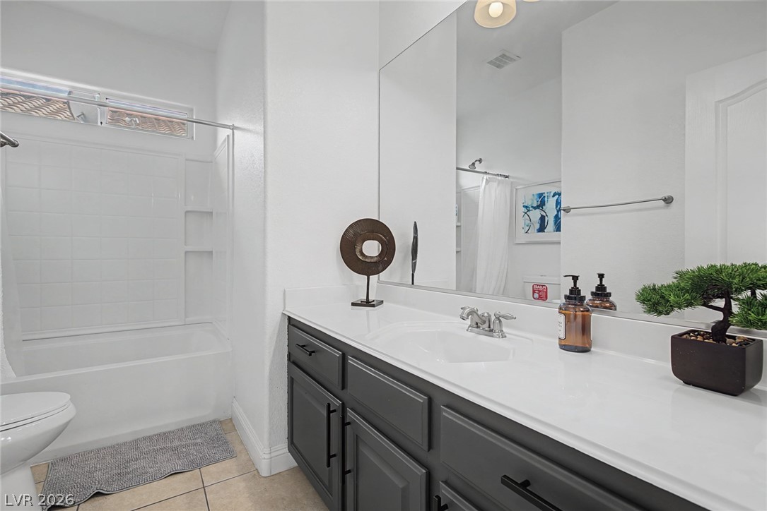 8136 Memory Lake Avenue Las Vegas NV 89178