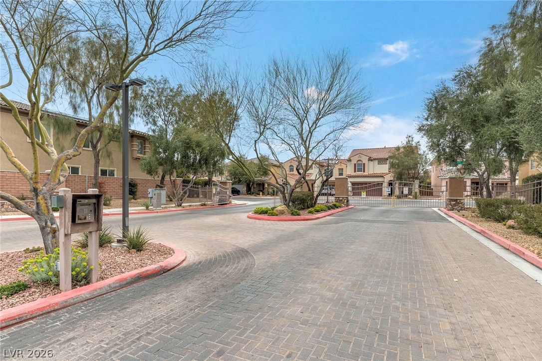 8136 Memory Lake Avenue Las Vegas NV 89178