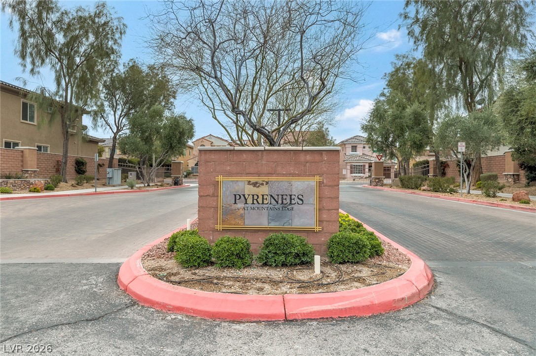 8136 Memory Lake Avenue Las Vegas NV 89178