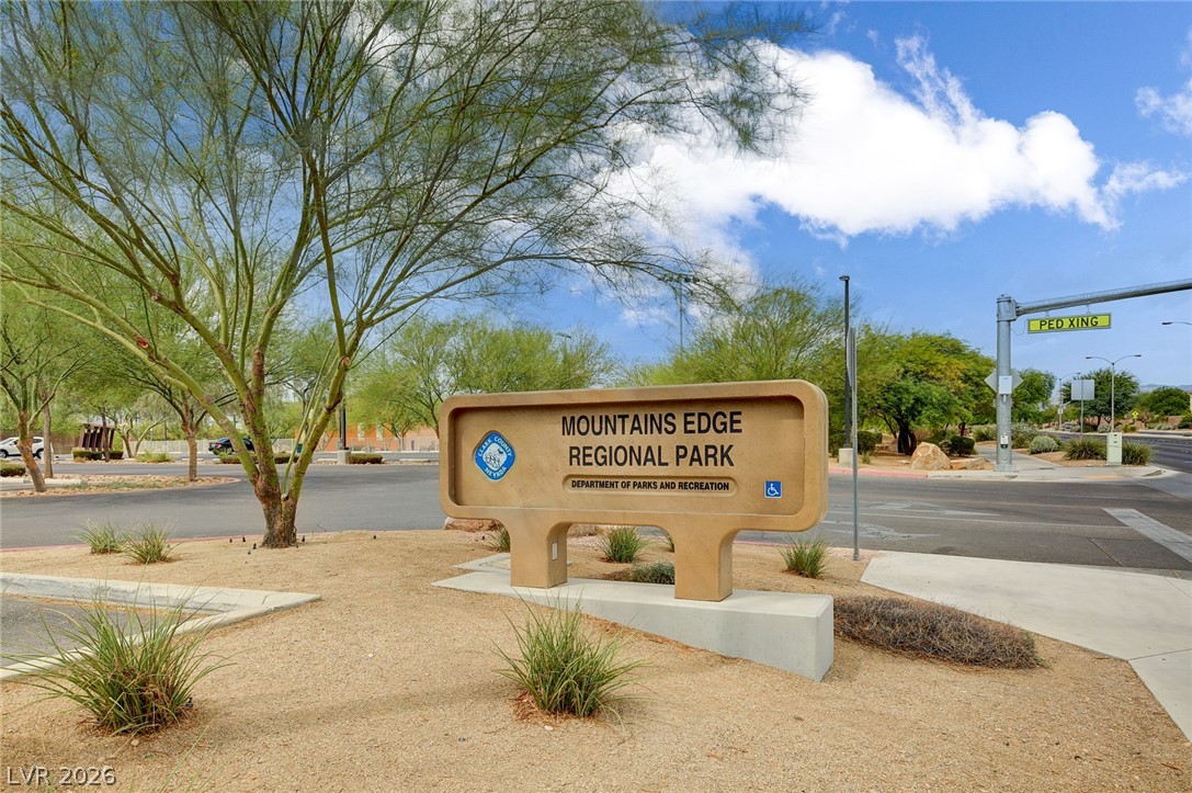 8136 Memory Lake Avenue Las Vegas NV 89178