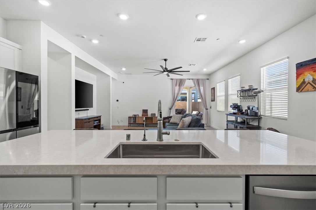 823 Eaton Falls Street Henderson NV 89011