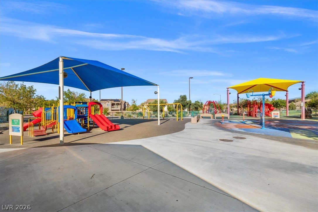 823 Eaton Falls Street Henderson NV 89011
