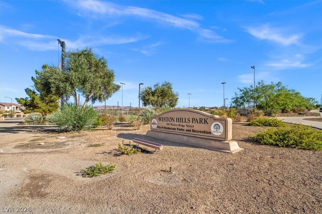 823 Eaton Falls Street Henderson NV 89011