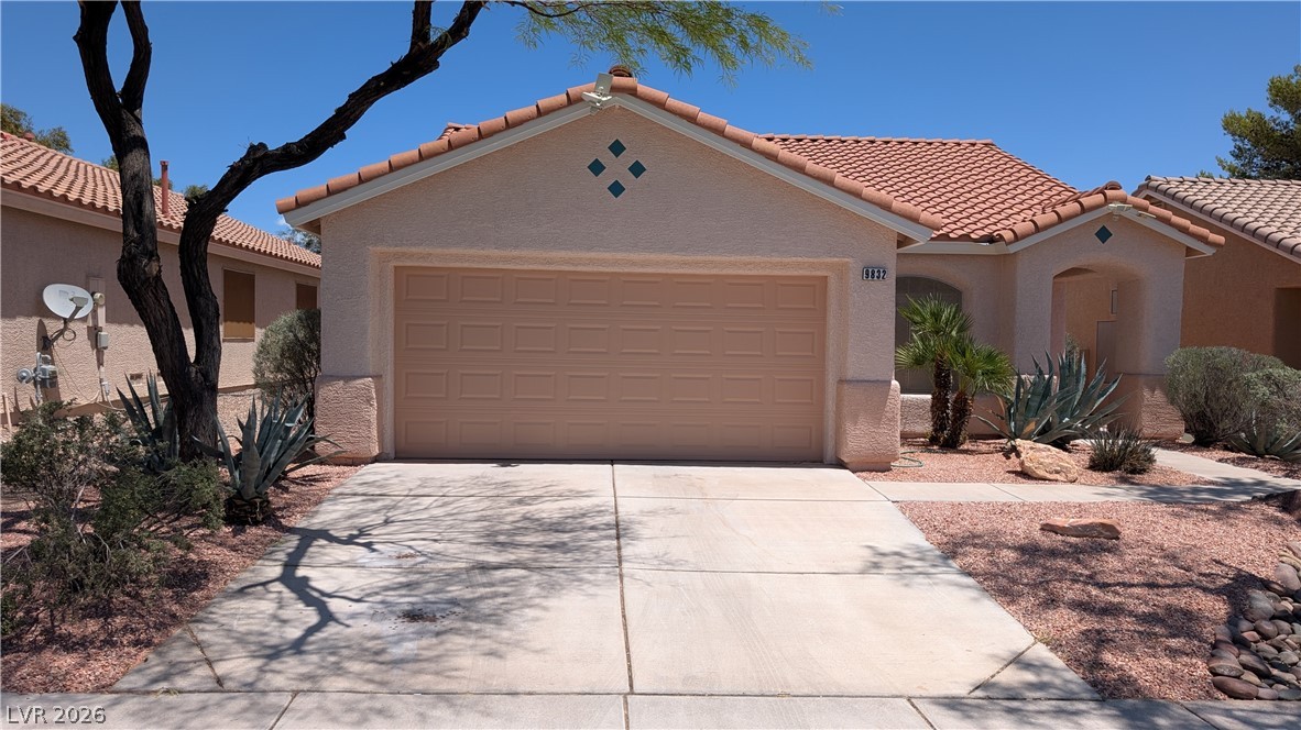 9832 Lenox Crest Place Las Vegas NV 89134