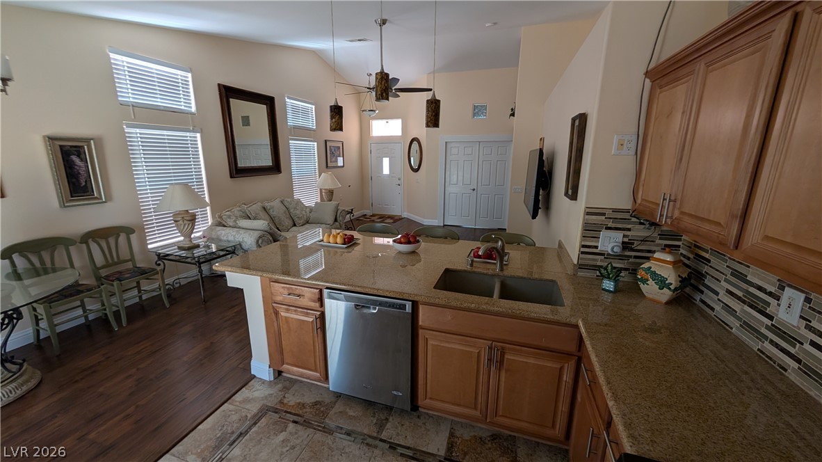 9832 Lenox Crest Place Las Vegas NV 89134