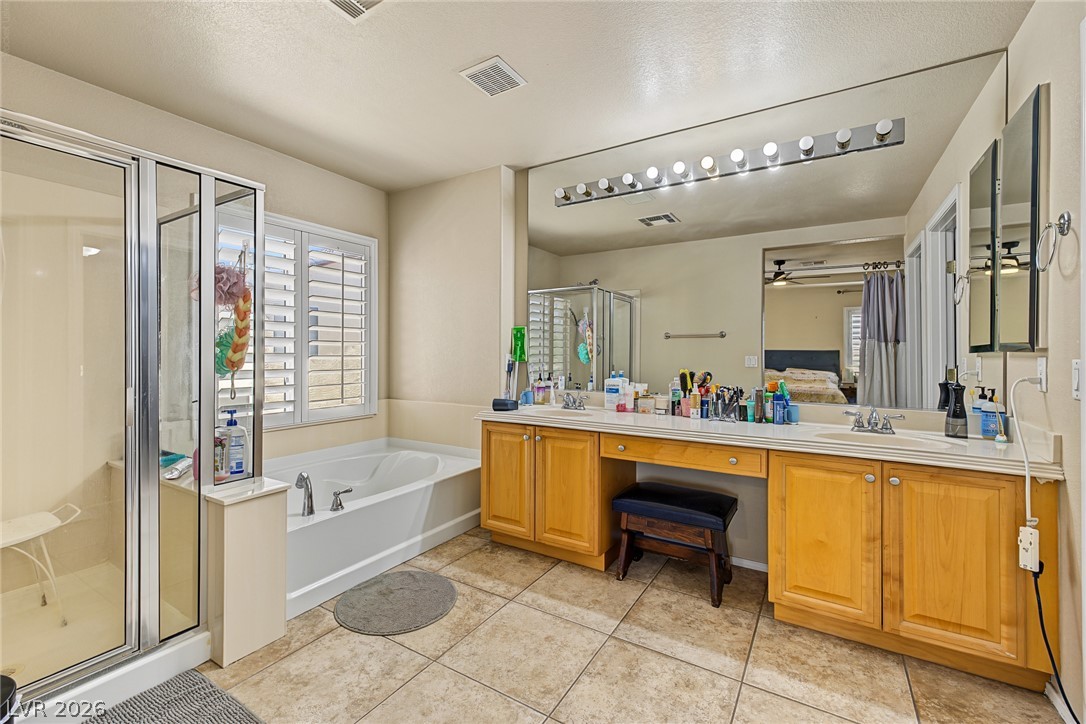 8061 Retriever Avenue Las Vegas NV 89147