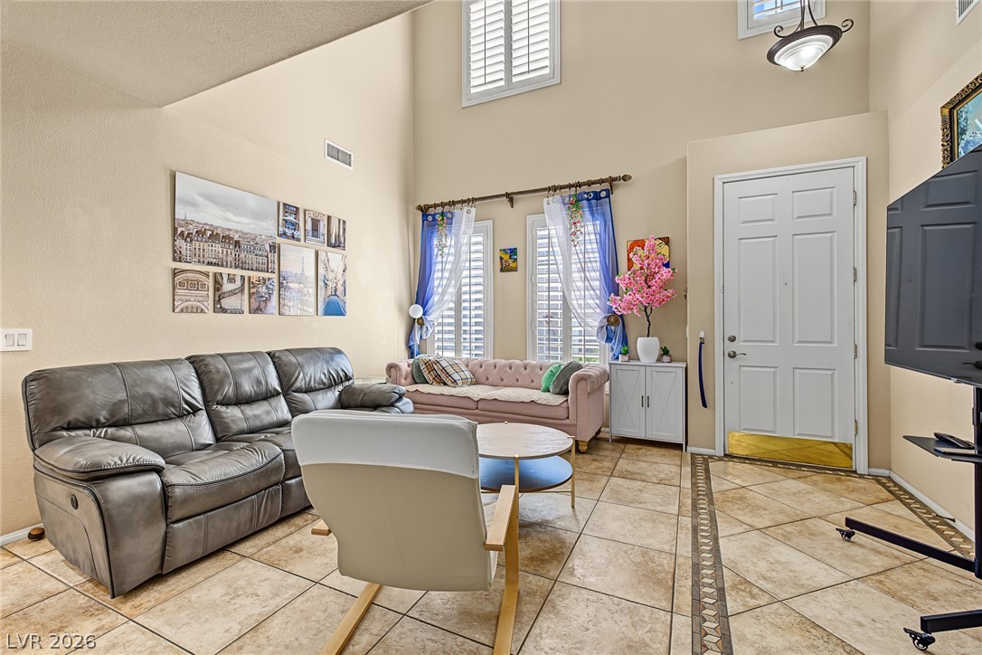 8061 Retriever Avenue Las Vegas NV 89147