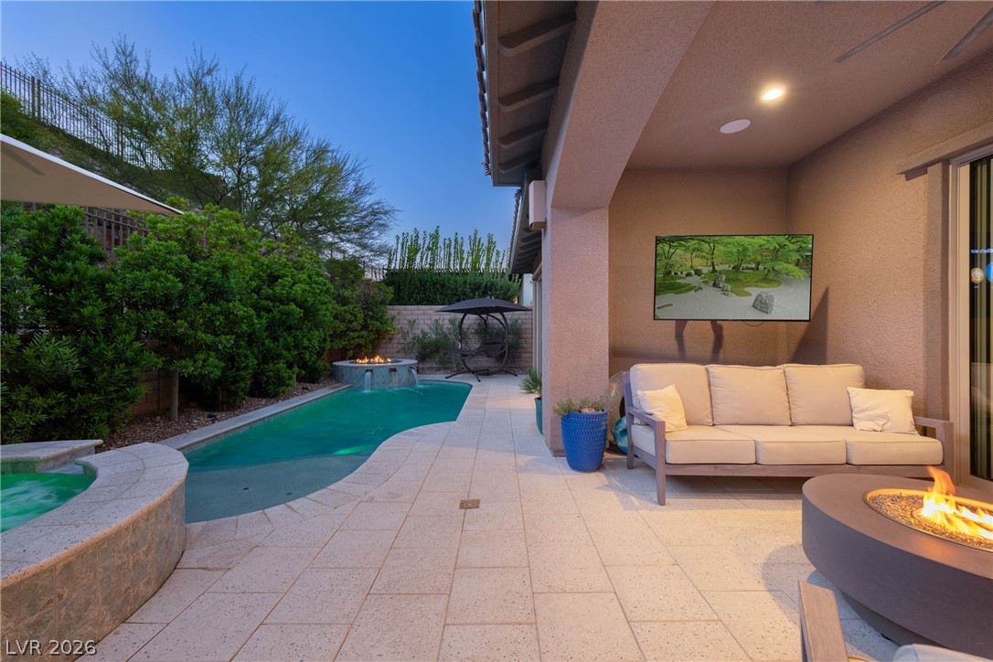 83 Basque Coast Street Las Vegas NV 89138