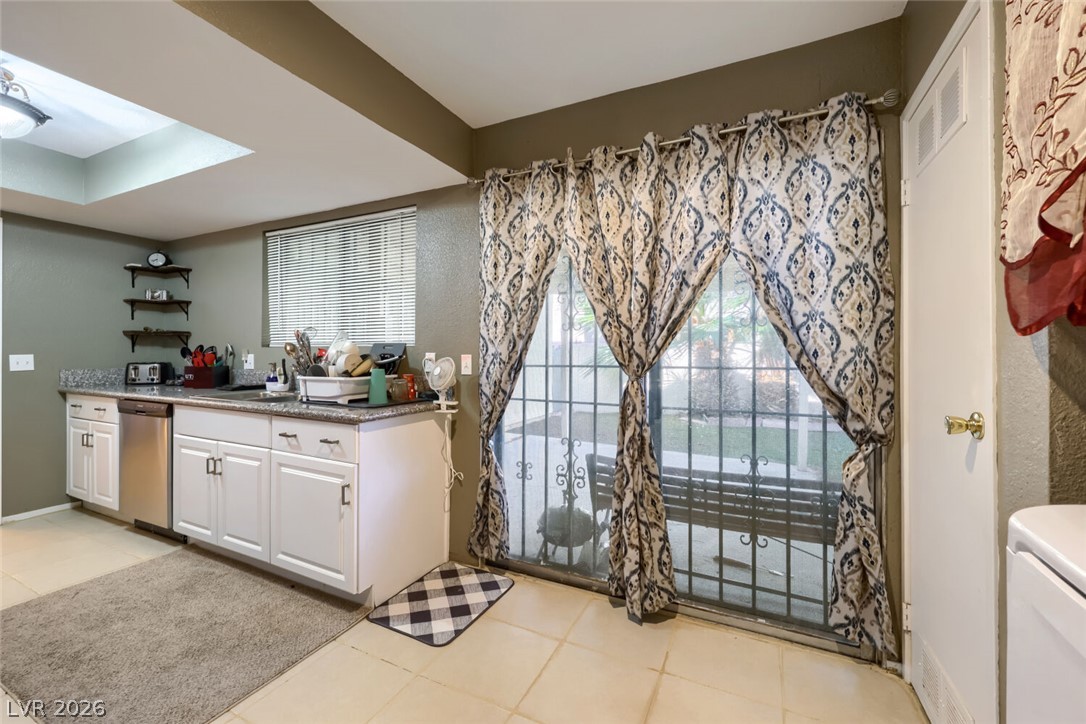 4213 Essex Green Court Las Vegas NV 89110