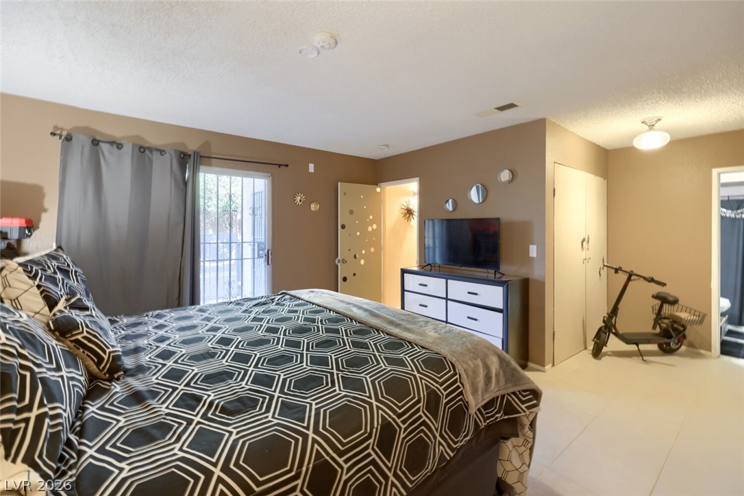 4213 Essex Green Court Las Vegas NV 89110