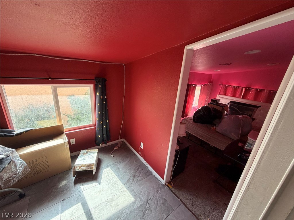 6054 Bluehill Avenue Las Vegas NV 89156