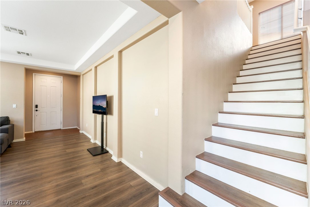 6569 Brooklyn Heights Street Las Vegas NV 89166