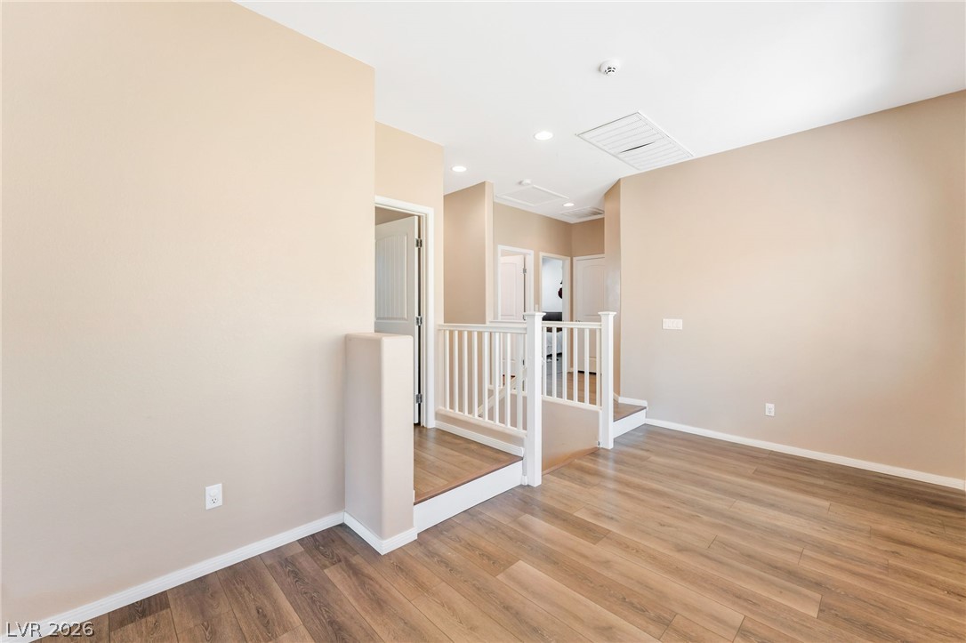 6569 Brooklyn Heights Street Las Vegas NV 89166