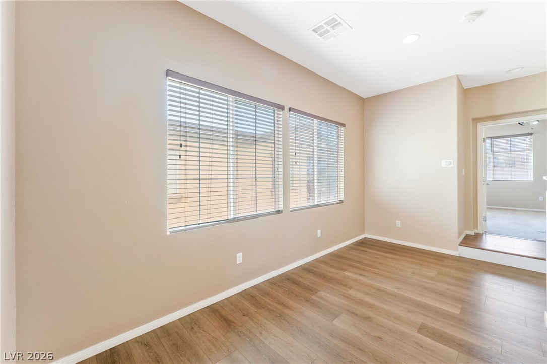 6569 Brooklyn Heights Street Las Vegas NV 89166