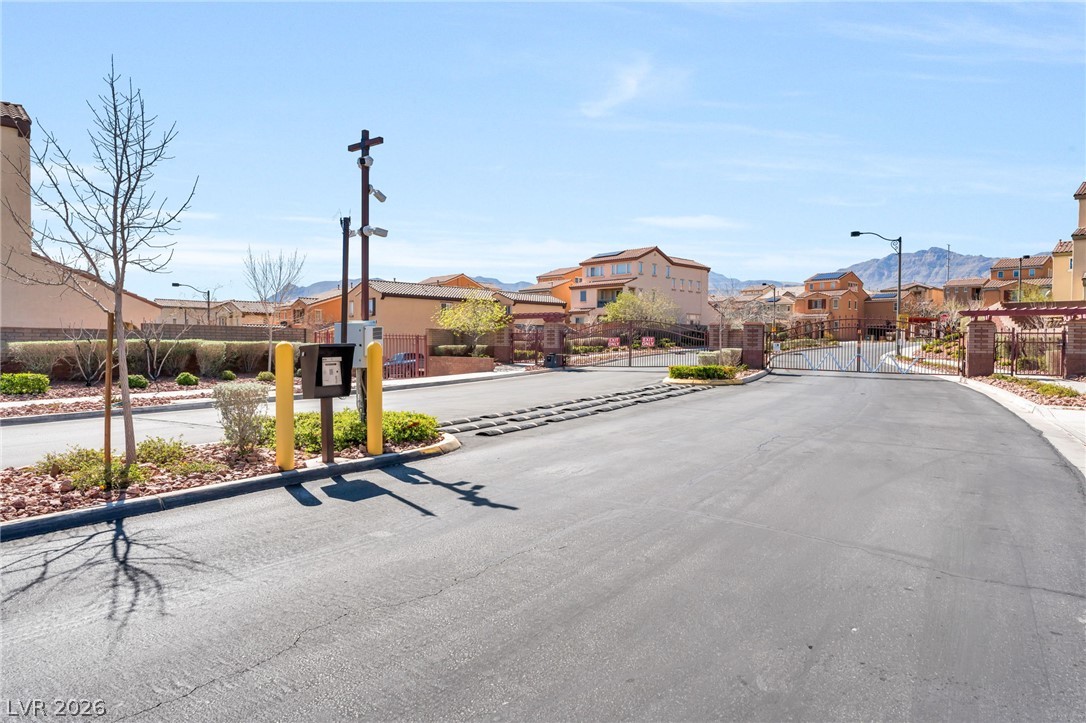 6569 Brooklyn Heights Street Las Vegas NV 89166